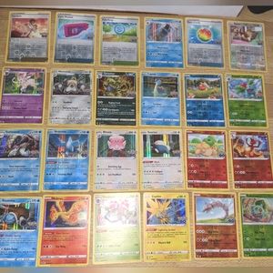 Pokemon Go holo and reverse bundle